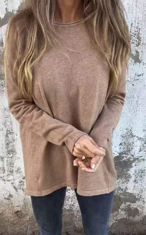 Nora | Langärmlige Bluse mit niedlichen Knöpfen auf der Rückseite