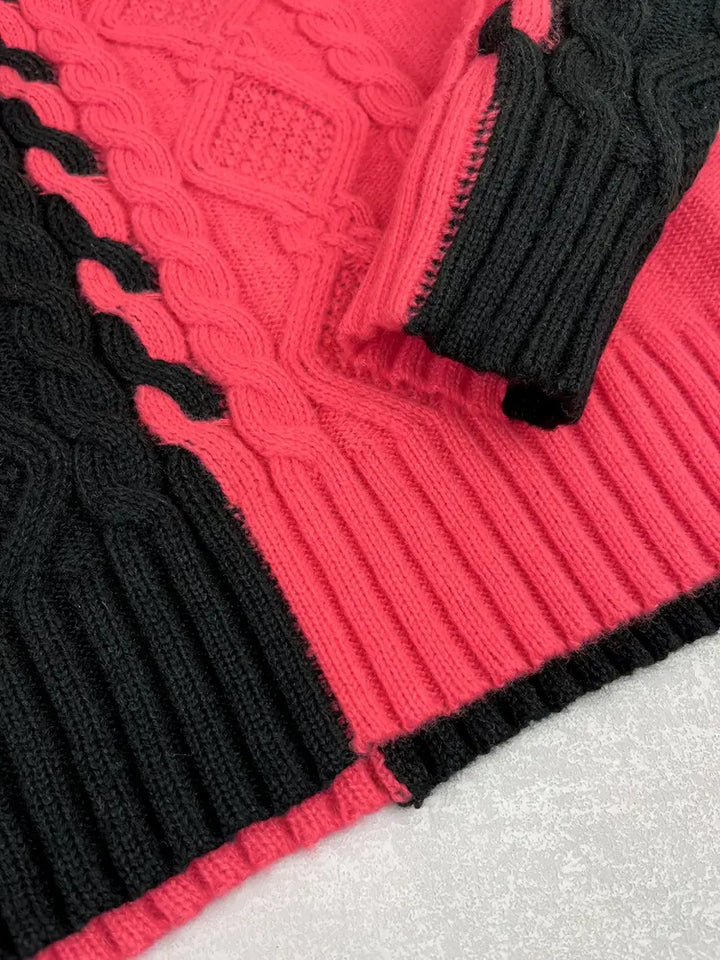 Dagrun | Eleganter gestreifter Pullover mit hohem Kragen