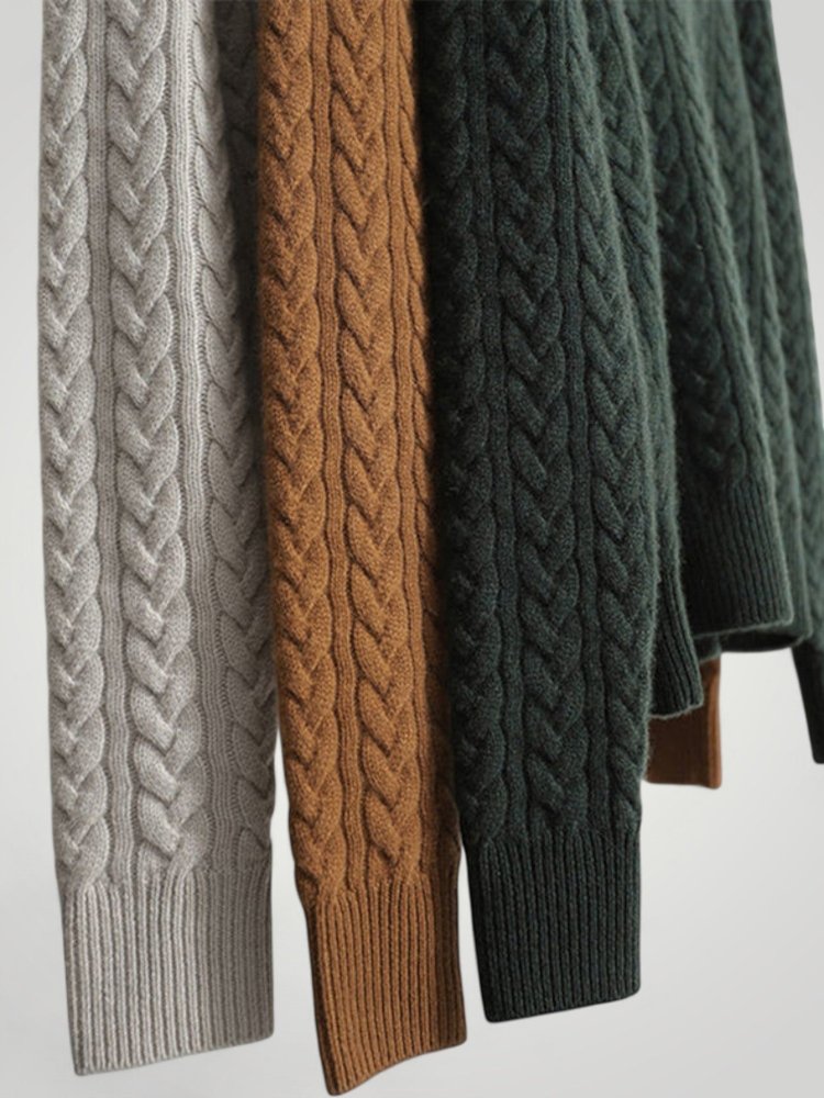 Britta | Eleganter Damenpullover mit Raffinierten Knöpfen